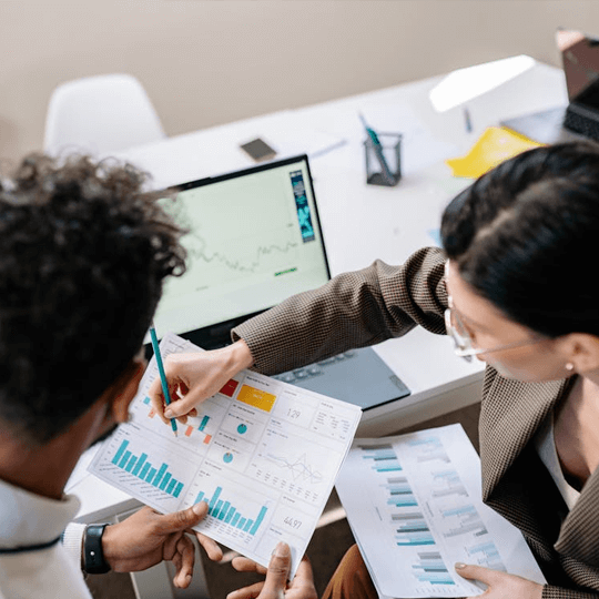 Haeryn Novax 8.4 performance analytics illustration