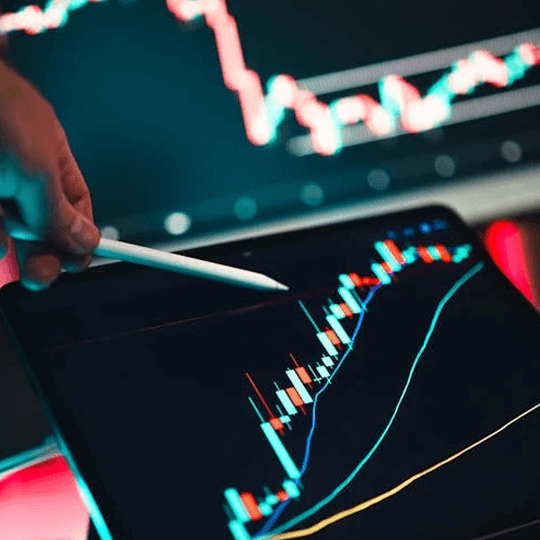 Haeryn Novax 8.4 - Team of Cryptocurrency Experts